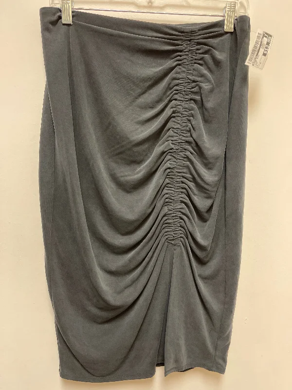 Skirt Midi By Express In Grey, Size: M